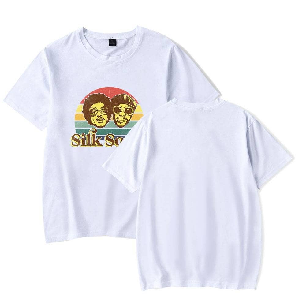 Retro graphic t-shirt featuring stylized illustrated faces of a man and woman with "Sik S" text beneath, vibrant sunset-colored circular background, casual fit, perfect for music and streetwear fans.
