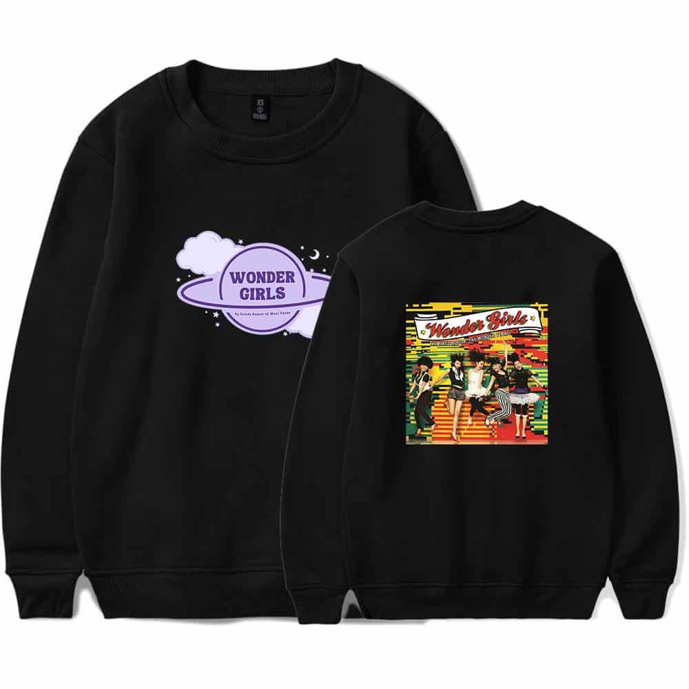 Wonder Girls retro band sweatshirt with colorful graphic design, perfect for casual wear and fan apparel.