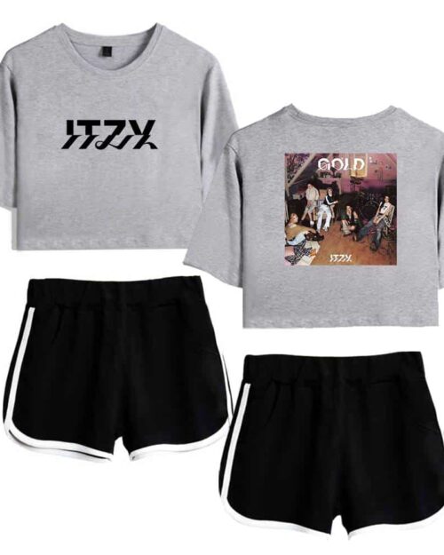 Itzy Gold Tracksuit #4